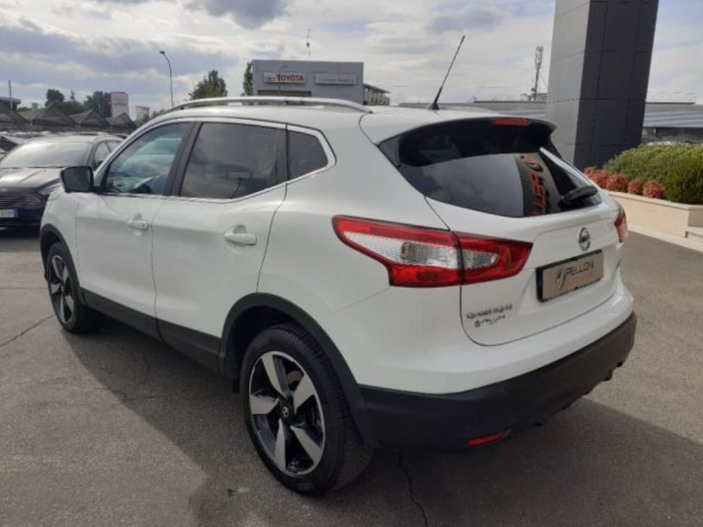 Nissan Qashqai usata a Modena (7)