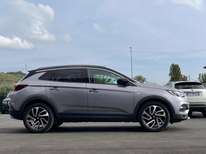 Opel Grandland X usata a Lucca (4)
