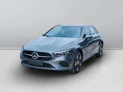 Mercedes-Benz Classe A 250 e Automatic Plug-in hybrid Premium del 2024 usata a Mosciano Sant&#039;Angelo