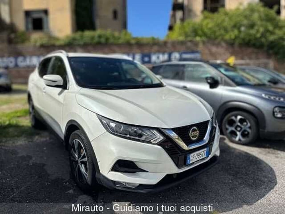 Nissan Qashqai usata a Roma