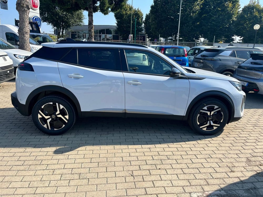 Peugeot 2008 nuova a Milano (5)