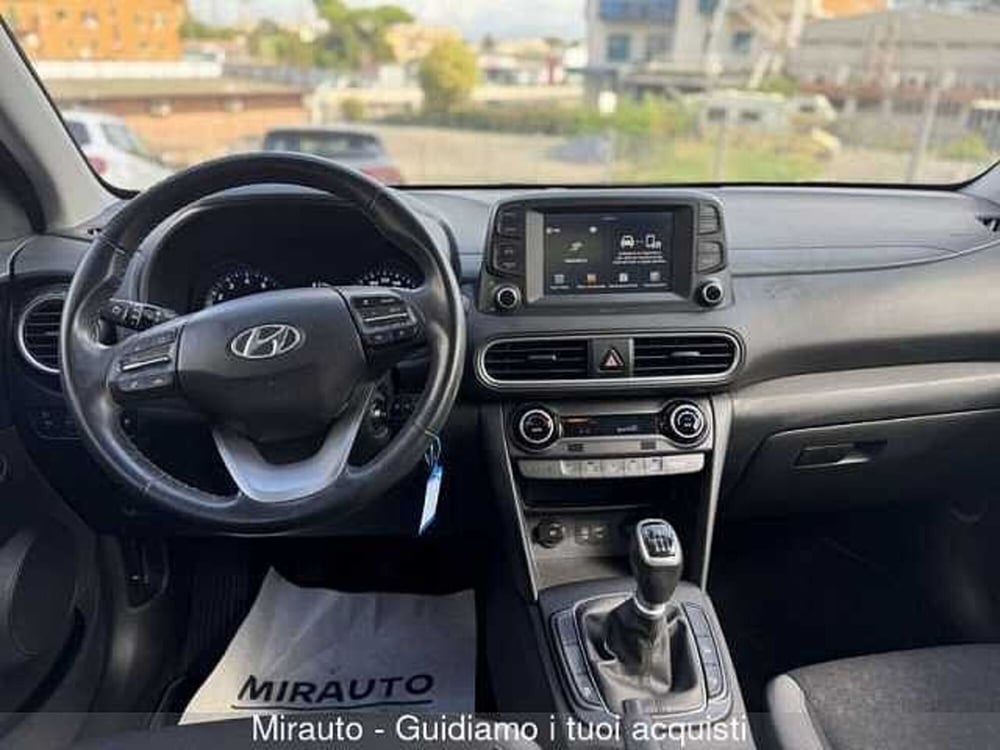 Hyundai Kona usata a Roma (15)