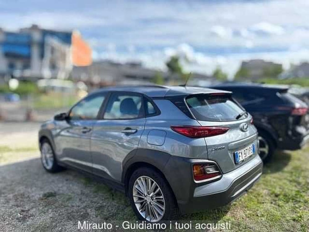 Hyundai Kona usata a Roma (5)