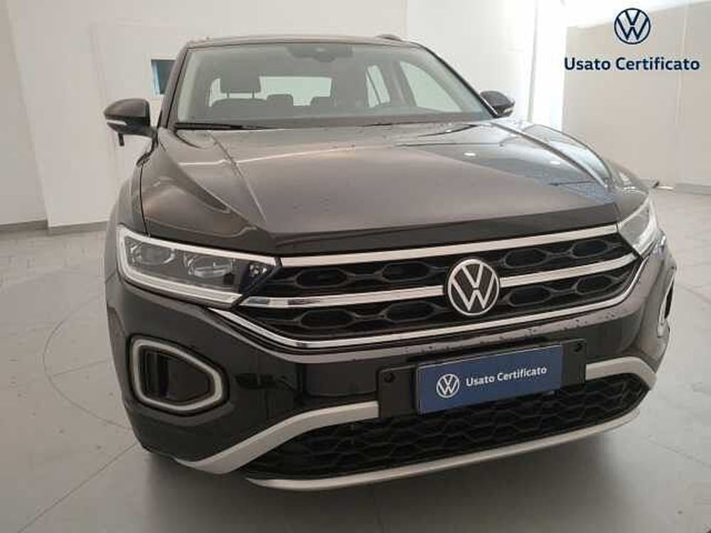 Volkswagen T-Roc nuova a Varese (3)