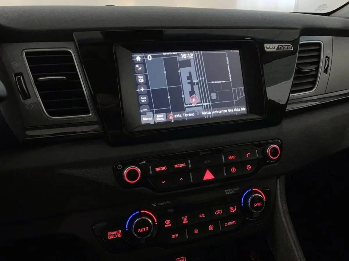 Kia Niro usata a Torino (7)