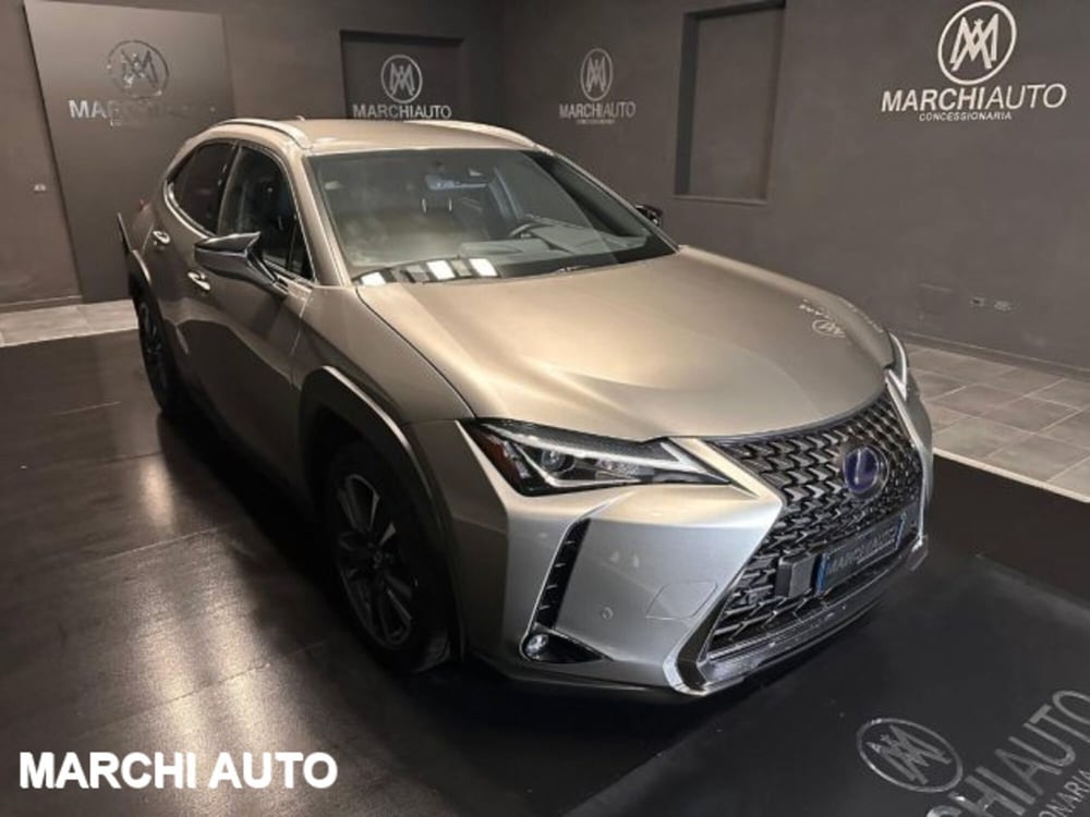 Lexus UX usata a Perugia (3)