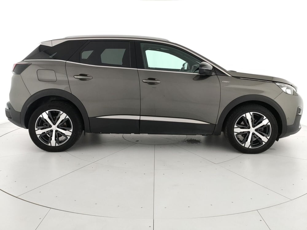 Peugeot 3008 usata a Caserta (7)