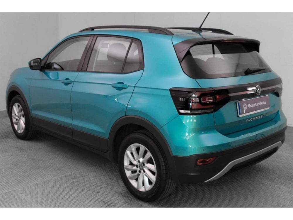 Volkswagen T-Cross usata a Novara (4)