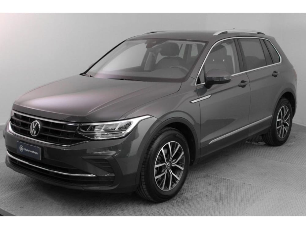 Volkswagen Tiguan usata a Novara