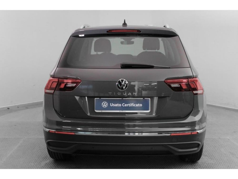 Volkswagen Tiguan usata a Novara (5)