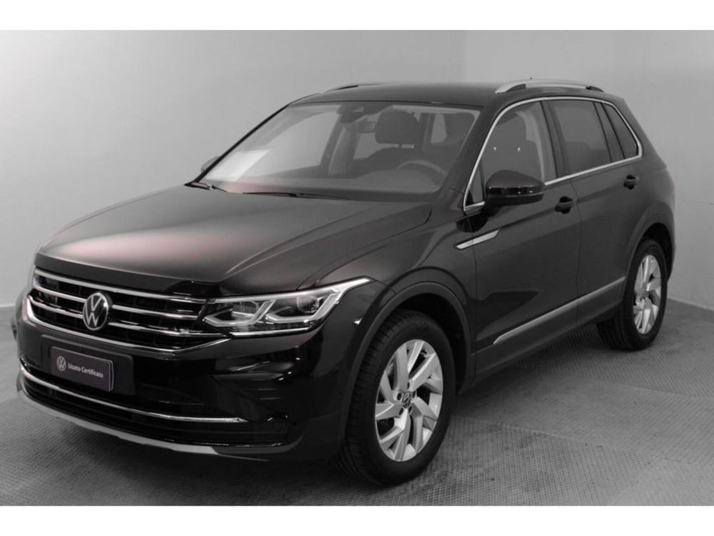 Volkswagen Tiguan usata a Novara