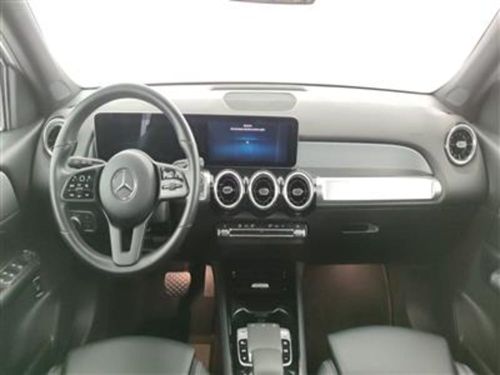 Mercedes-Benz GLB usata a Bari (14)