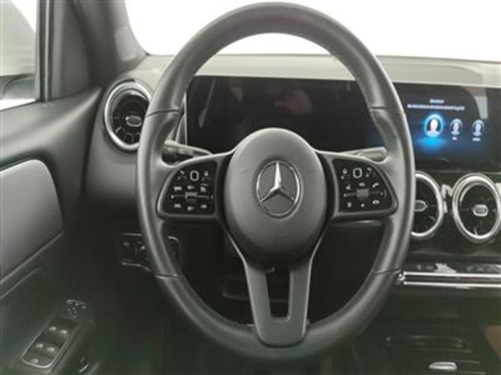 Mercedes-Benz GLB usata a Bari (15)