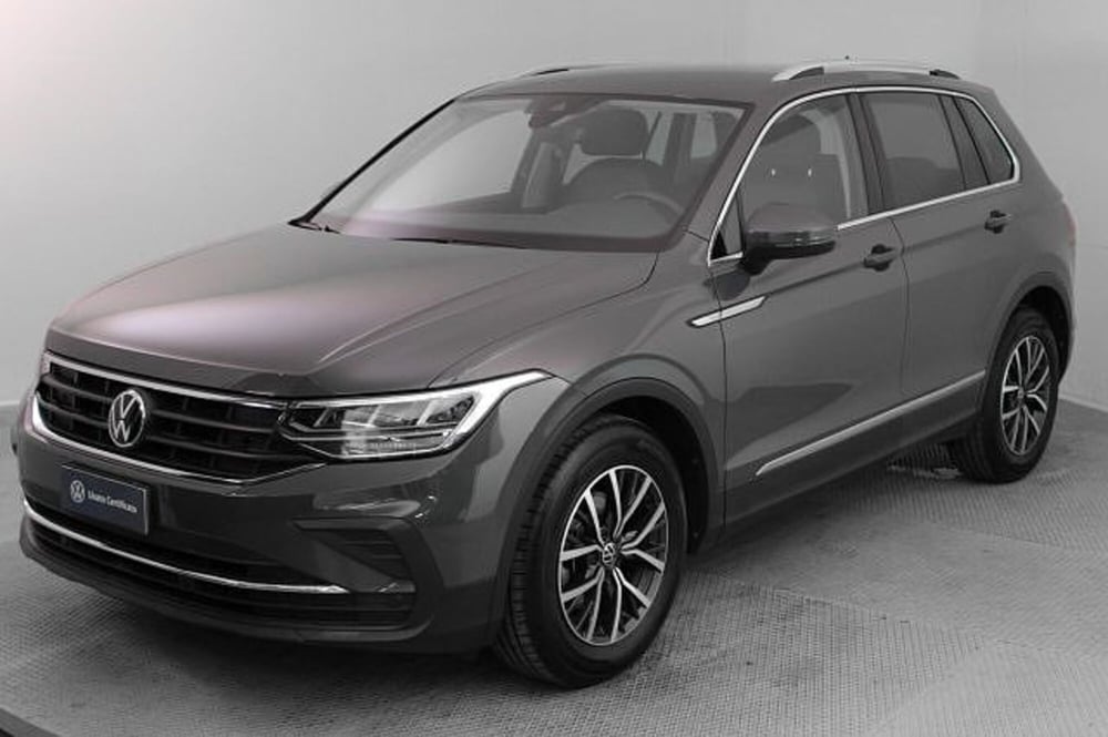 Volkswagen Tiguan usata a Novara