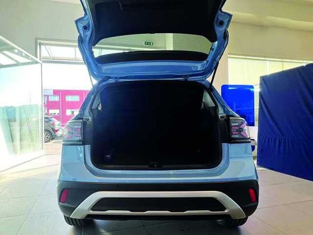 Volkswagen T-Cross nuova a Cosenza (8)