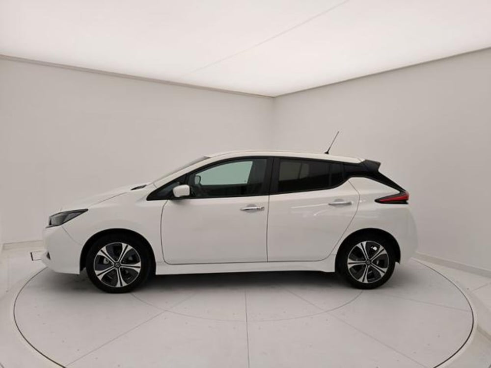 Nissan Leaf usata a Pavia (3)