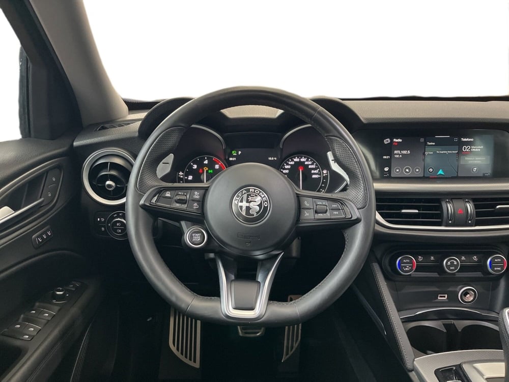 Alfa Romeo Stelvio usata a Torino (11)