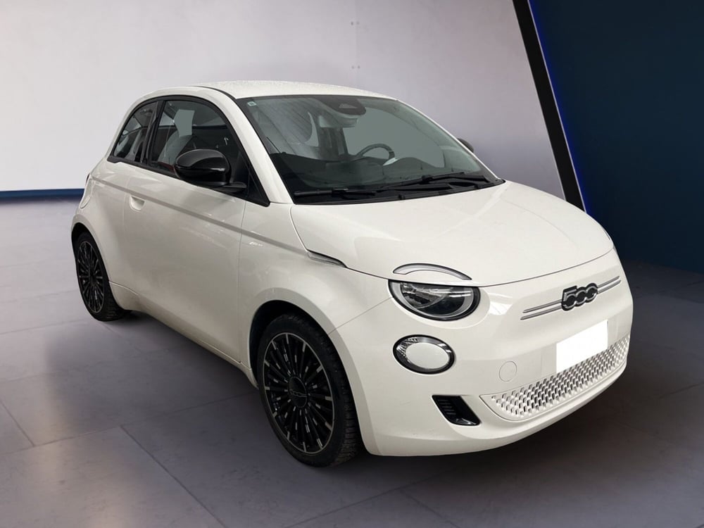 Fiat 500e usata a Torino (3)