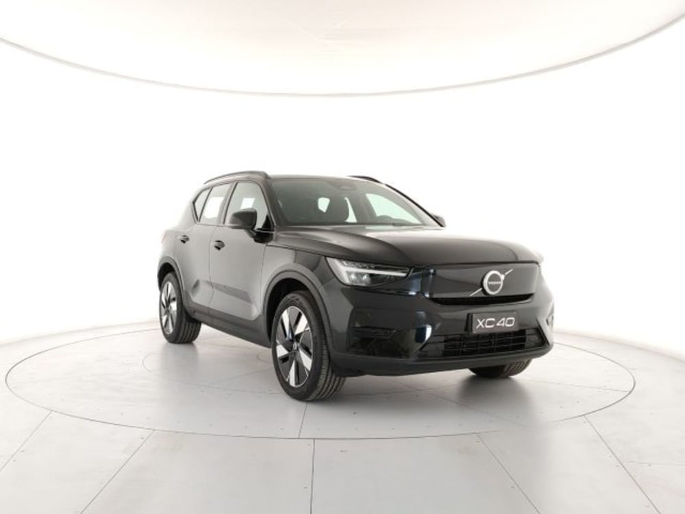 Volvo XC40 nuova a Modena (6)