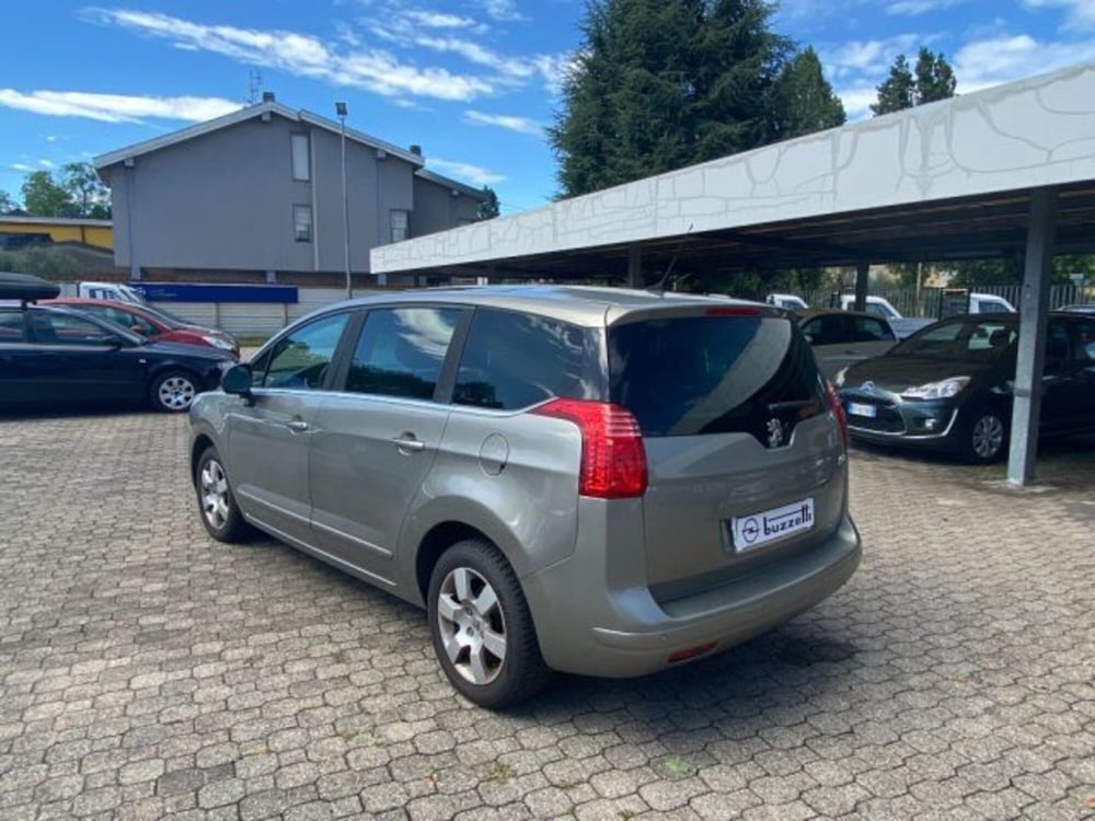 Peugeot 5008 usata a Milano (6)