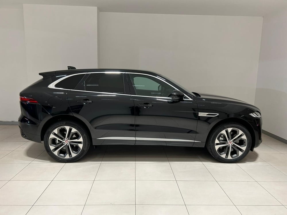 Jaguar F-Pace usata a Napoli (6)