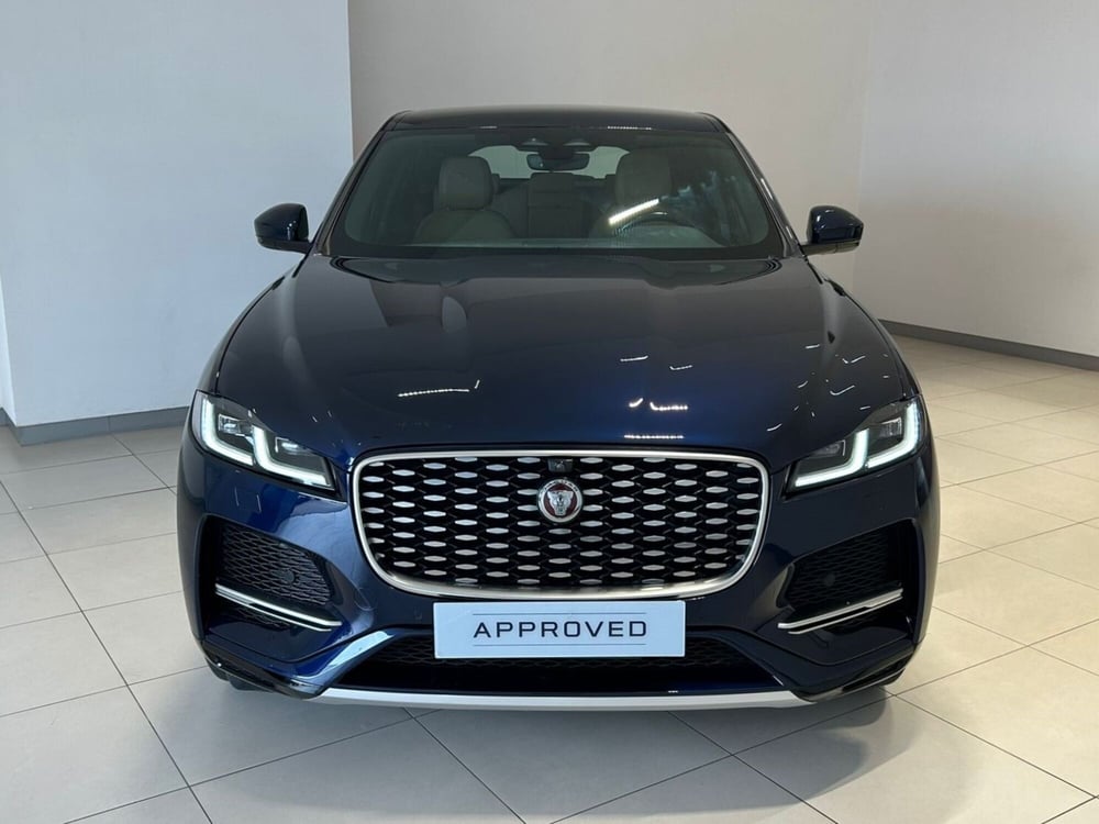 Jaguar F-Pace usata a Napoli (2)