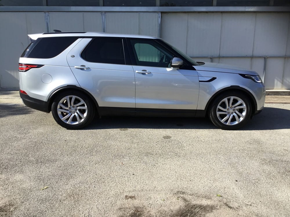 Land Rover Discovery Sport usata a Napoli (3)