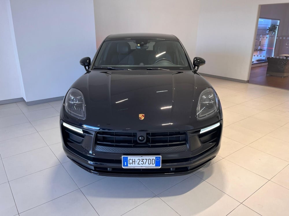 Porsche Macan usata a Napoli (9)