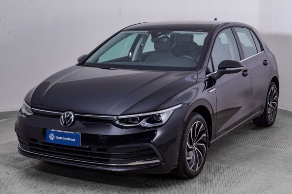 Volkswagen Golf Variant usata a Novara