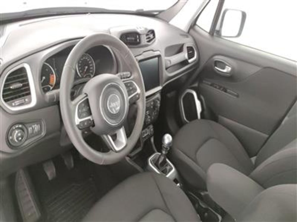 Jeep Renegade usata a Bari (13)