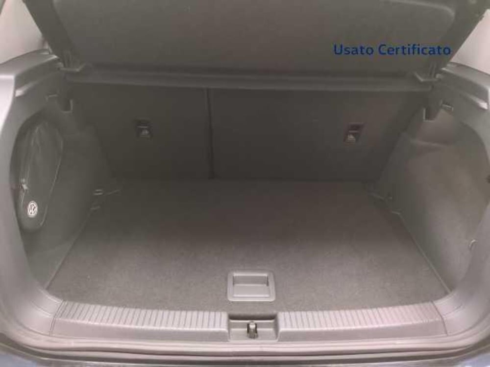 Volkswagen T-Cross usata a Avellino (8)