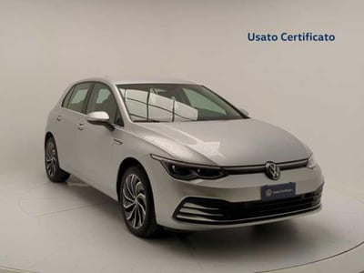 Volkswagen Golf 1.5 eTSI 130 CV EVO ACT DSG R-Line nuova a Pratola Serra