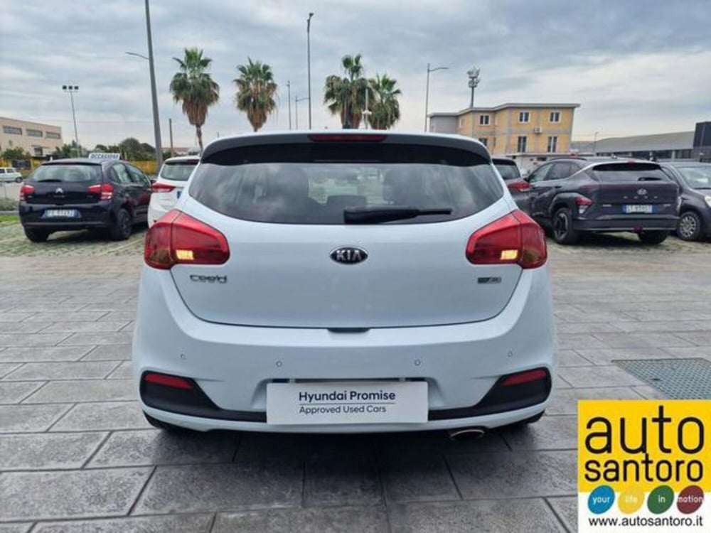 Kia cee'd usata a Salerno (8)