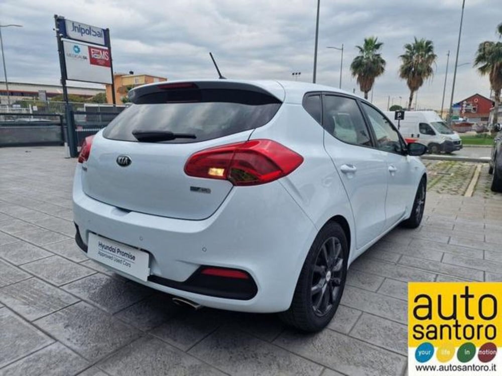 Kia cee'd usata a Salerno (9)