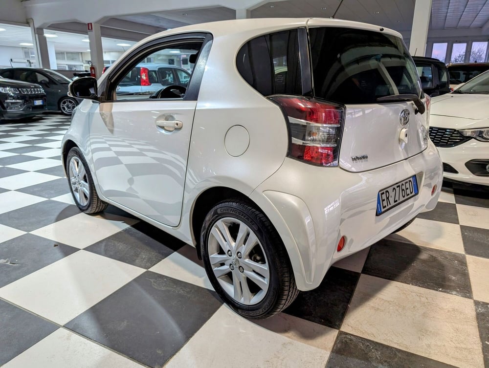 Toyota iQ usata a Arezzo (2)