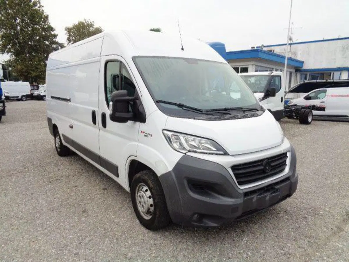 Fiat Ducato Furgone usata a Brescia (3)