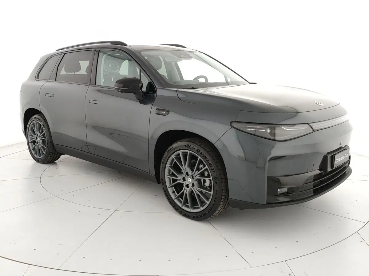 Leapmotor C10 nuova a Caserta (3)