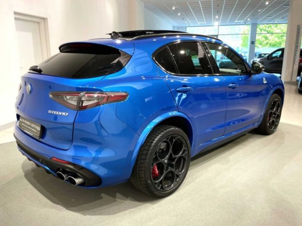 Alfa Romeo Stelvio usata a Sondrio (5)