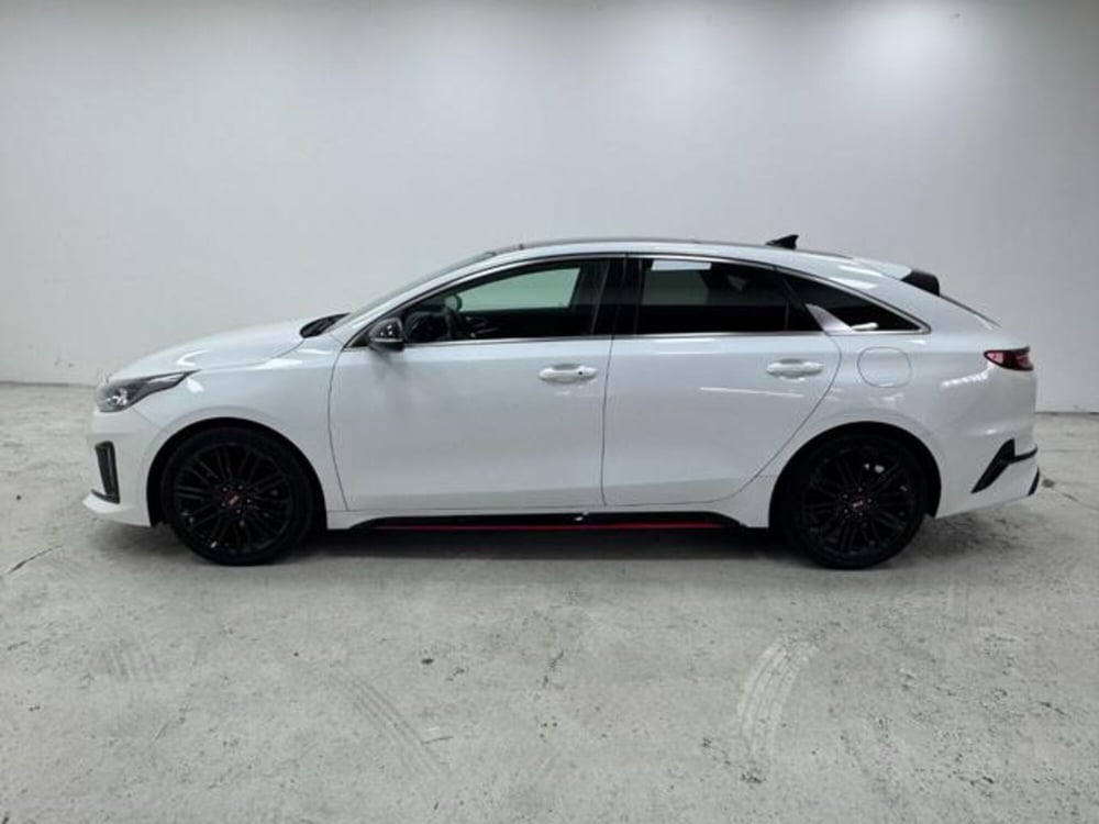 Kia ProCeed usata a Como (9)