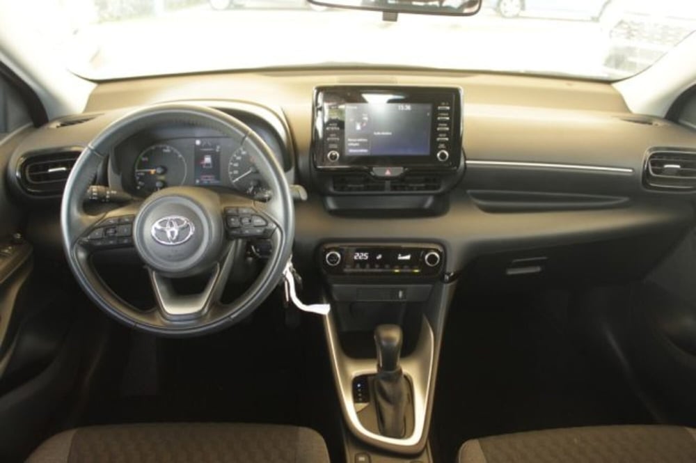 Toyota Yaris Cross usata a Roma (9)