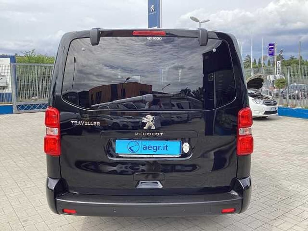 Peugeot Traveller usata a Roma (4)