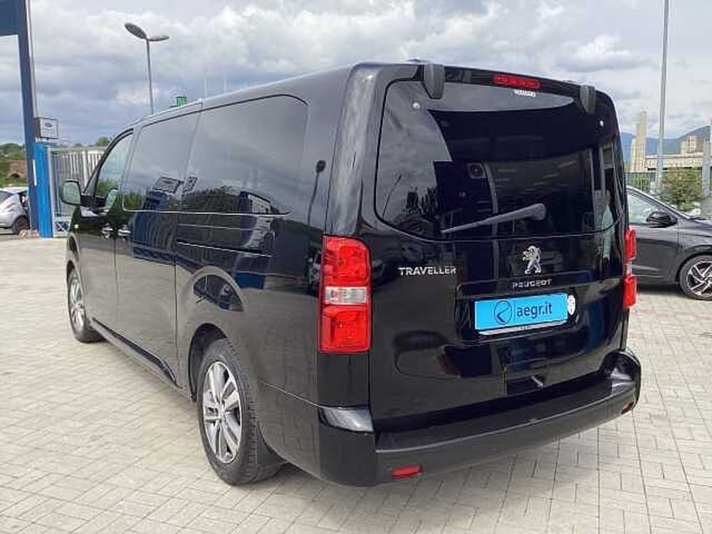 Peugeot Traveller usata a Roma (7)