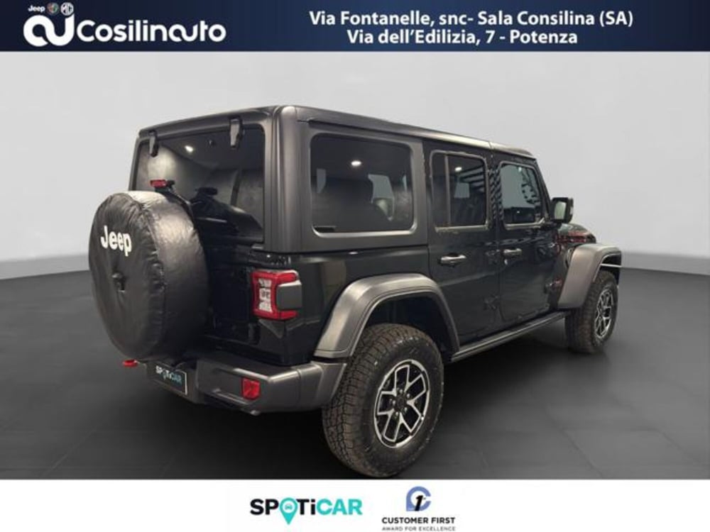 Jeep Wrangler Unlimited nuova a Salerno (5)