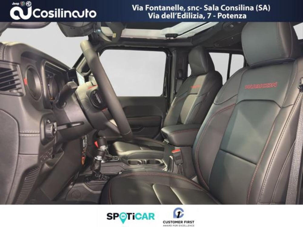 Jeep Wrangler Unlimited nuova a Salerno (9)