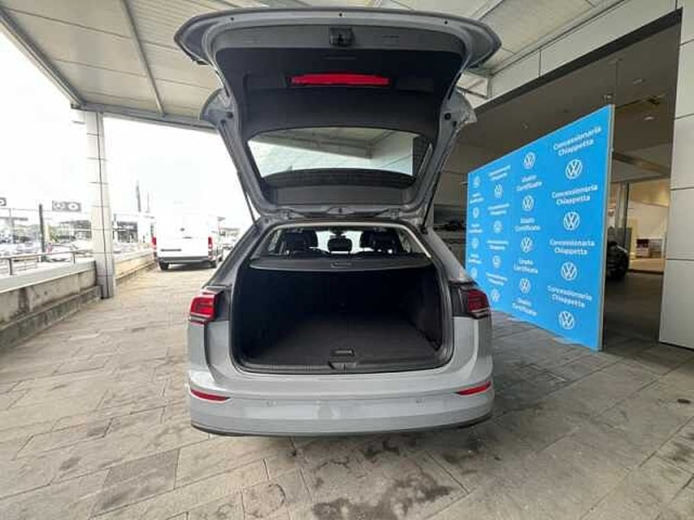 Volkswagen Golf Variant usata a Cosenza (4)