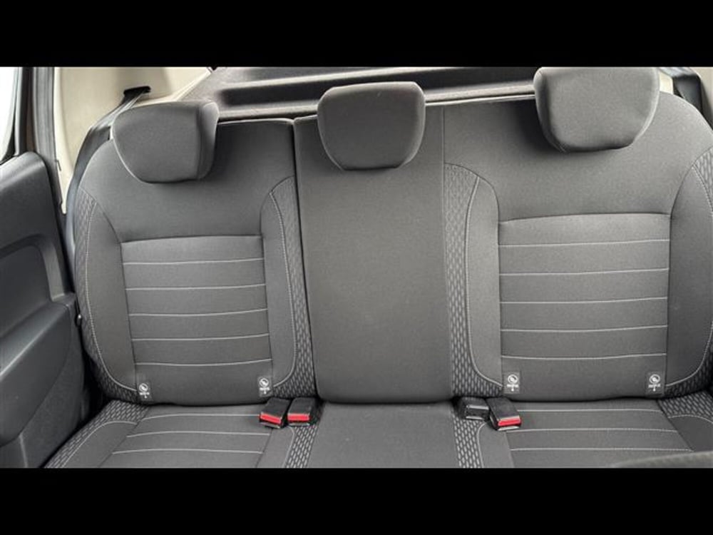 Dacia Sandero usata a Padova (14)