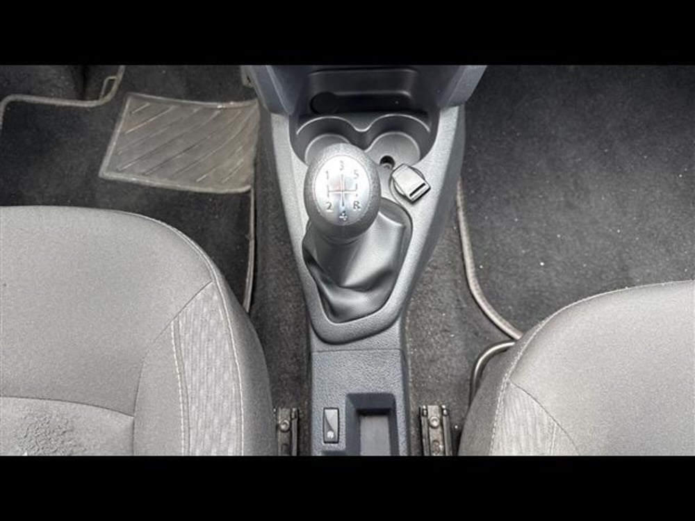 Dacia Sandero usata a Padova (9)