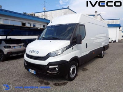 Iveco Daily Furgone 35S16V 2.3 HPT PM-SL-TM Furgone del 2017 usata a Castegnato