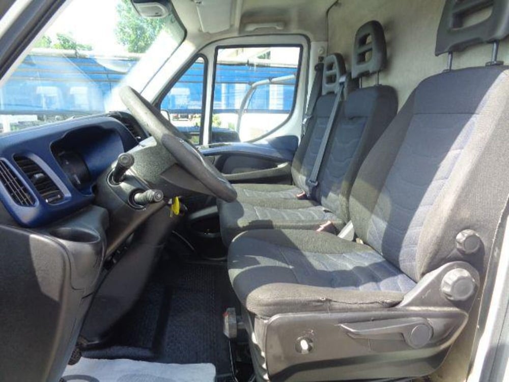 Iveco Daily Furgone usata a Brescia (10)