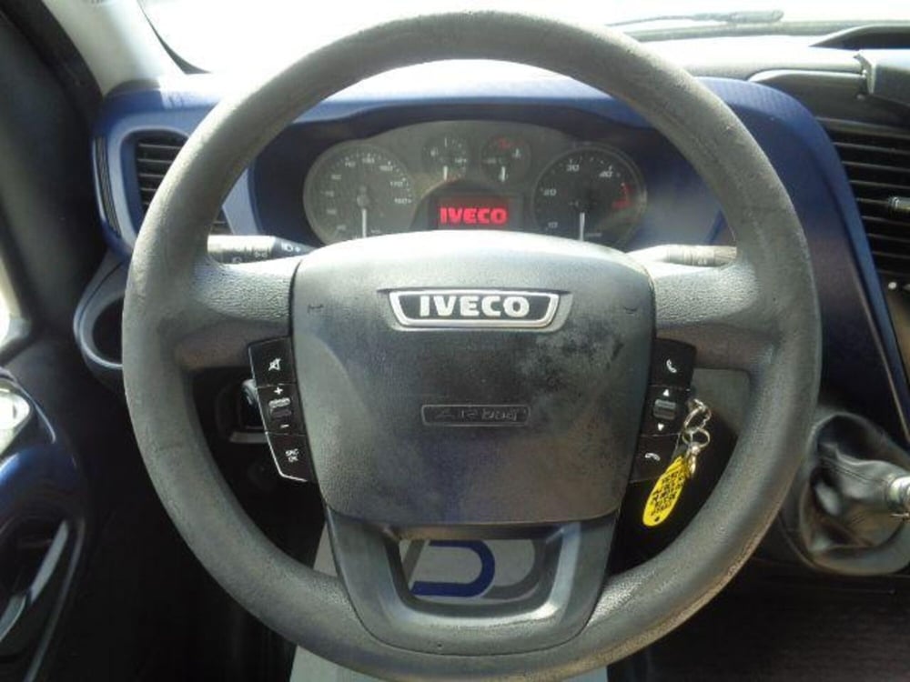 Iveco Daily Furgone usata a Brescia (13)